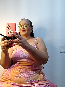 Noemipopi online show from March 14, 2026, 10:37 pm