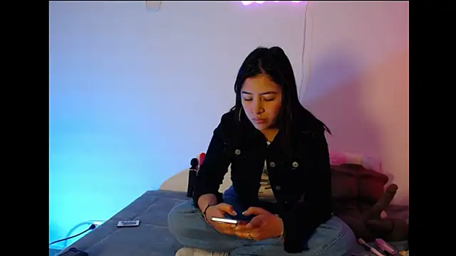 Ele Enchanted online show from February 25, 2026, 1:43 pm