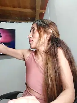 Snapshot of isaa- chatting on February 25, 2026, 7:34 pm isaa- online show from February 25, 2026, 7:34 pm