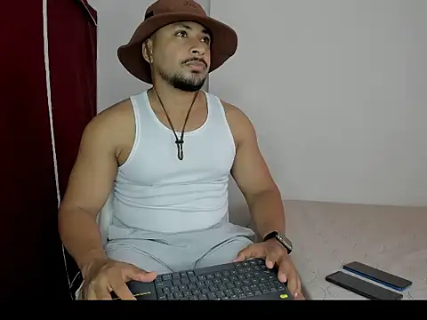 Cronos Shong online show from July 8, 2026, 10:47 pm