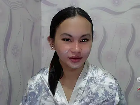 Snapshot of Sofia_Sweetheart18 chatting on February 27, 2026, 1:55 pm Sofia Sweetheart18 online show from February 27, 2026, 1:55 pm