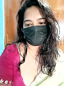 Snapshot of Sumaya-Reddy chatting on February 28, 2026, 6:03 am Sumaya-Reddy online show from February 28, 2026, 6:03 am