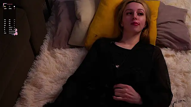 EugeniaEarl online show from March 14, 2026, 11:59 am