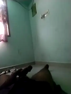 Snapshot of Abikannan96 chatting on February 19, 2026, 10:55 am Abikannan96 online show from February 19, 2026, 10:55 am