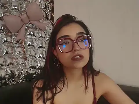 lala cherry online show from February 27, 2026, 7:36 pm