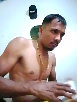 blackhot22c online show from March 25, 2026, 6:36 pm