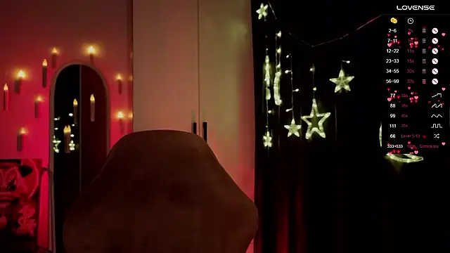 Snapshot of Nestyzz chatting on February 21, 2026, 9:16 pm Nestyzz online show from February 21, 2026, 9:16 pm