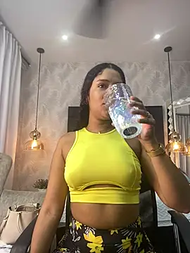 Miaafoxx   online show from March 16, 2026, 7:40 pm