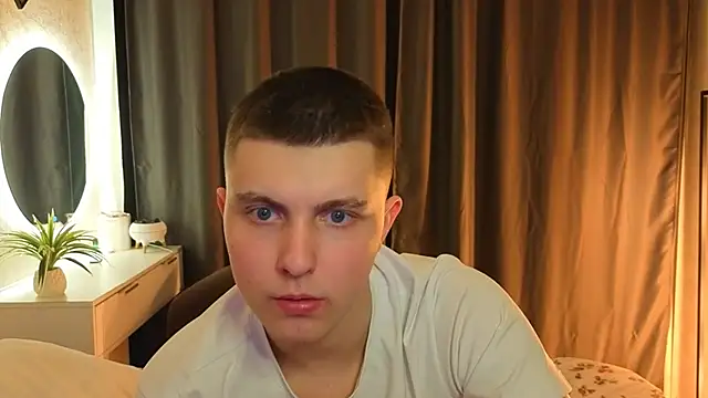 Snapshot of Keviin777 chatting on February 19, 2026, 4:36 pm Keviin777 online show from February 19, 2026, 4:36 pm