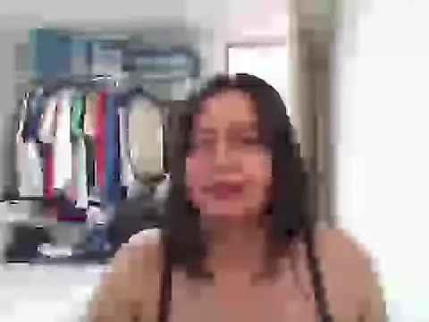 Snapshot of Ivonee777 chatting on February 19, 2026, 6:59 pm Ivonee777 online show from February 19, 2026, 6:59 pm