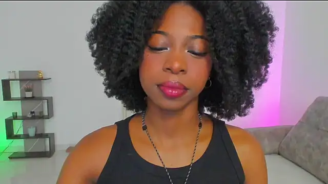 amatiisturr online show from March 21, 2026, 4:43 pm