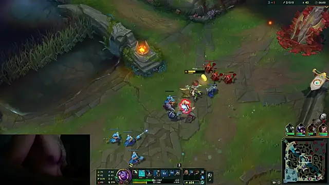 bananamilkjuicy online show from April 3, 2026, 9:02 pm