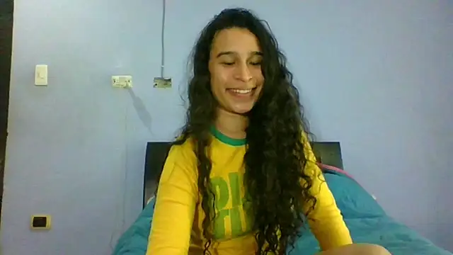 scarlettscottx  online show from June 7, 2026, 2:59 am
