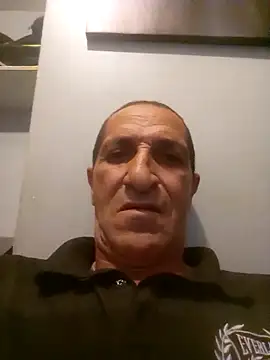 Snapshot of Massinissa75 chatting on June 2, 2026, 6:43 pm Massinissa75 online show from June 2, 2026, 6:43 pm