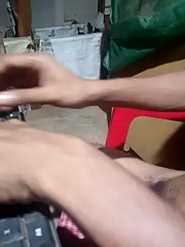 Snapshot of rajesh05s chatting on March 1, 2026, 2:57 am rajesh05s online show from March 1, 2026, 2:57 am