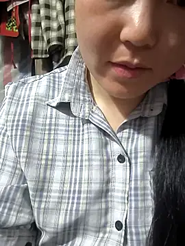 MayEva ly online show from March 15, 2026, 2:06 am