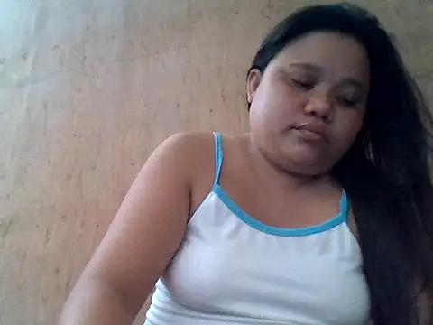 sweetlyn31 online show from May 6, 2026, 5:25 am