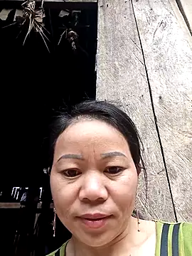 giang7711 online show from February 26, 2026, 12:42 am