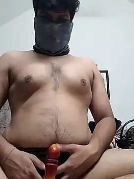 Snapshot of smallthickdick115 chatting on April 22, 2026, 7:44 am smallthickdick115 online show from April 22, 2026, 7:44 am