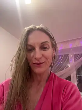 Snapshot of Faiiry_ chatting on March 27, 2026, 7:46 pm Faiiry online show from March 27, 2026, 7:46 pm