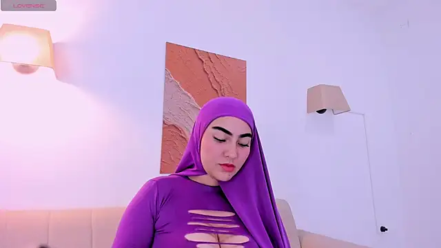 Snapshot of Malika_Noor chatting on July 11, 2026, 2:42 pm Malika Noor online show from July 11, 2026, 2:42 pm