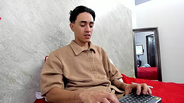 Snapshot of Mick-lollipop chatting on February 26, 2026, 7:57 pm Mick-lollipop online show from February 26, 2026, 7:57 pm