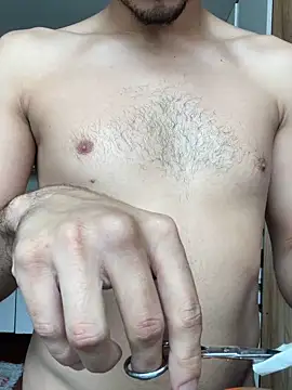 Snapshot of Exclusiveboy69 chatting on April 11, 2026, 4:33 pm Exclusiveboy69 online show from April 11, 2026, 4:33 pm