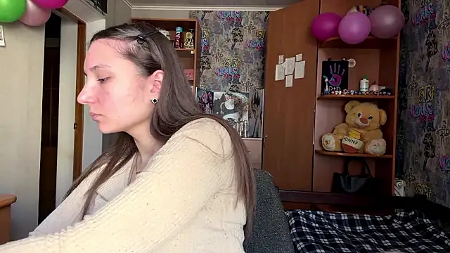 poly princess online show from March 23, 2026, 9:13 am