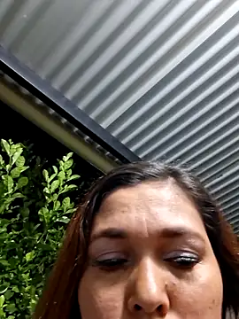 Snapshot of bar-mother19 chatting on February 27, 2026, 3:28 am bar-mother19 online show from February 27, 2026, 3:28 am