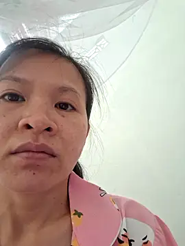 Snapshot of kieuqueen92 chatting on February 21, 2026, 5:19 am kieuqueen92 online show from February 21, 2026, 5:19 am