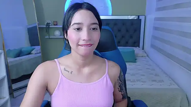ivvoncute online show from June 22, 2026, 12:56 am