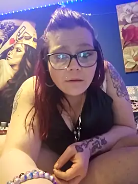 Sexymilf6992 online show from March 18, 2026, 9:18 pm