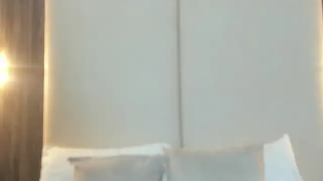 elaia bridge online show from March 31, 2026, 7:25 pm