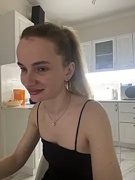 AinyrVixxen online show from April 4, 2026, 12:20 am