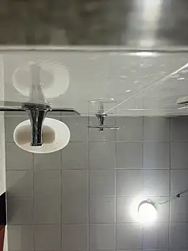 Scarlet fiire online show from February 26, 2026, 4:06 pm