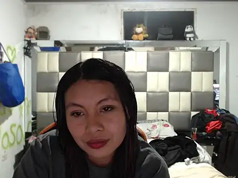 Snapshot of dulcecandy1919 chatting on February 21, 2026, 4:57 am dulcecandy1919 online show from February 21, 2026, 4:57 am