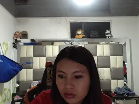 Snapshot of dulcecandy1919 chatting on February 22, 2026, 4:13 am dulcecandy1919 online show from February 22, 2026, 4:13 am