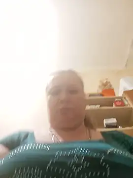 KiraStanton online show from May 31, 2026, 7:04 pm