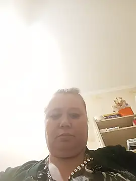 Snapshot of KiraStanton chatting on June 3, 2026, 7:41 pm KiraStanton online show from June 3, 2026, 7:41 pm