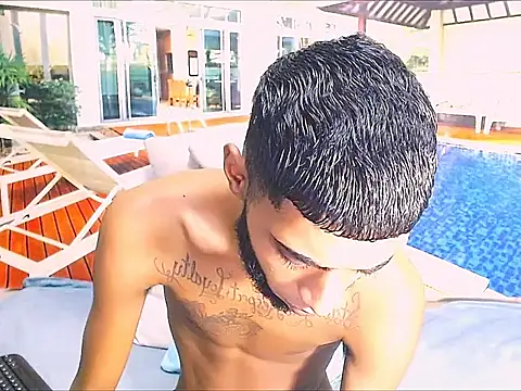 CharmingIndian1 online show from April 15, 2026, 7:32 pm