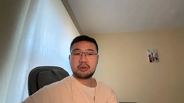 Snapshot of jasonryu2025 chatting on March 14, 2026, 9:04 am jasonryu2025 online show from March 14, 2026, 9:04 am