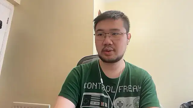 jasonryu2025 online show from May 19, 2026, 10:10 am