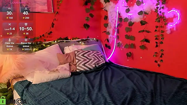 Tiffany Robinson online show from March 4, 2026, 2:50 am