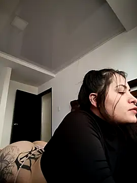 Dakotattoo online show from April 4, 2026, 9:45 pm