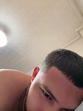 Snapshot of Luuna_xxx chatting on February 20, 2026, 7:36 pm Luuna xxx online show from February 20, 2026, 7:36 pm