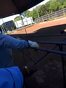 maurofoz26 online show from February 25, 2026, 12:04 pm