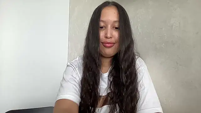 Dana 005 online show from April 25, 2026, 11:35 am