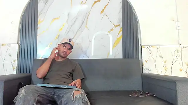 Latins on fire online show from June 1, 2026, 12:18 pm
