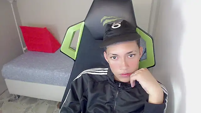 Street poemm  online show from March 18, 2026, 10:24 pm