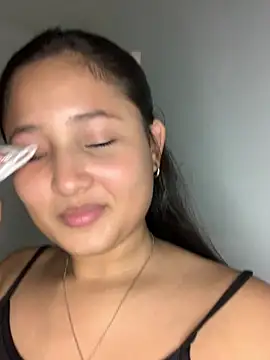 laly spank online show from March 4, 2026, 11:11 pm